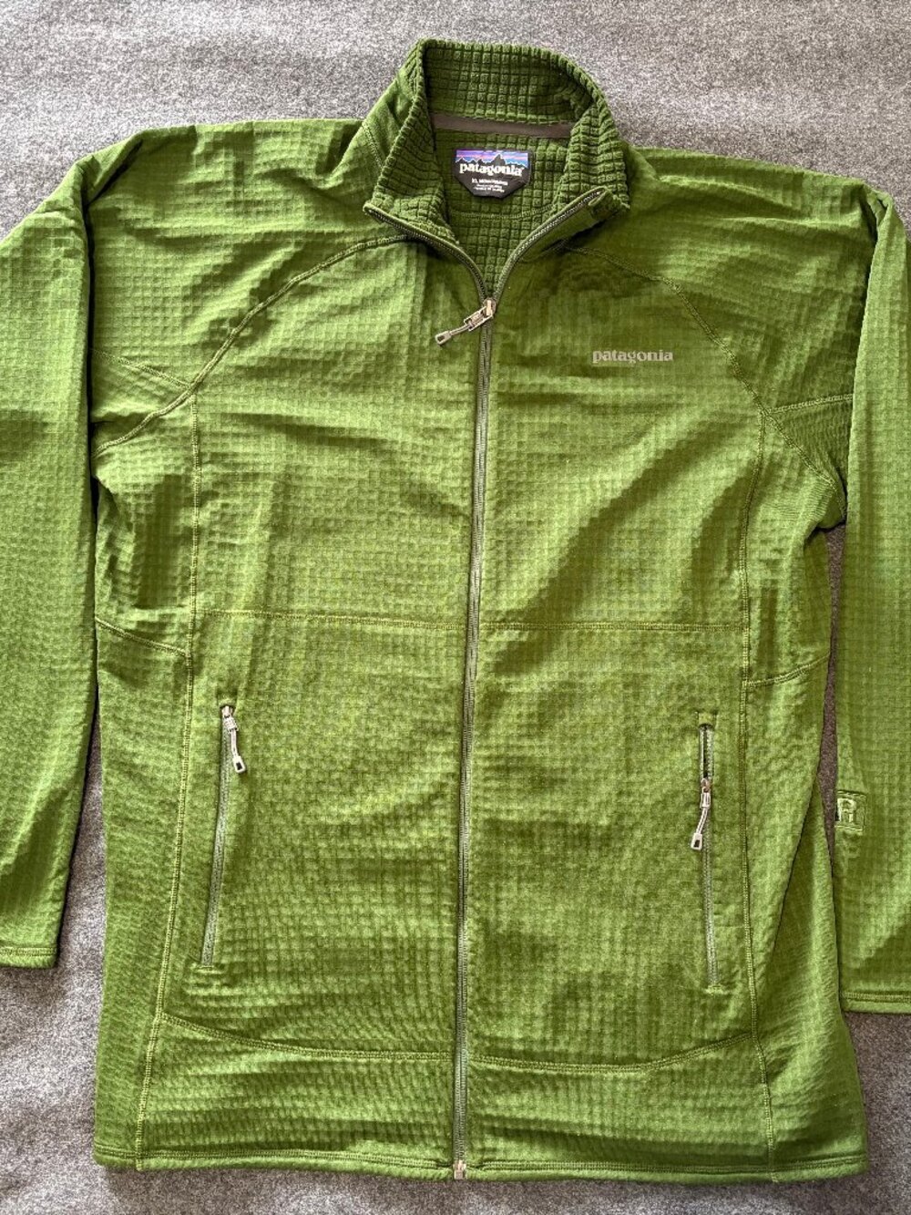Vintage Patagonia R1 full-zip jacket. Men, XL, Green.